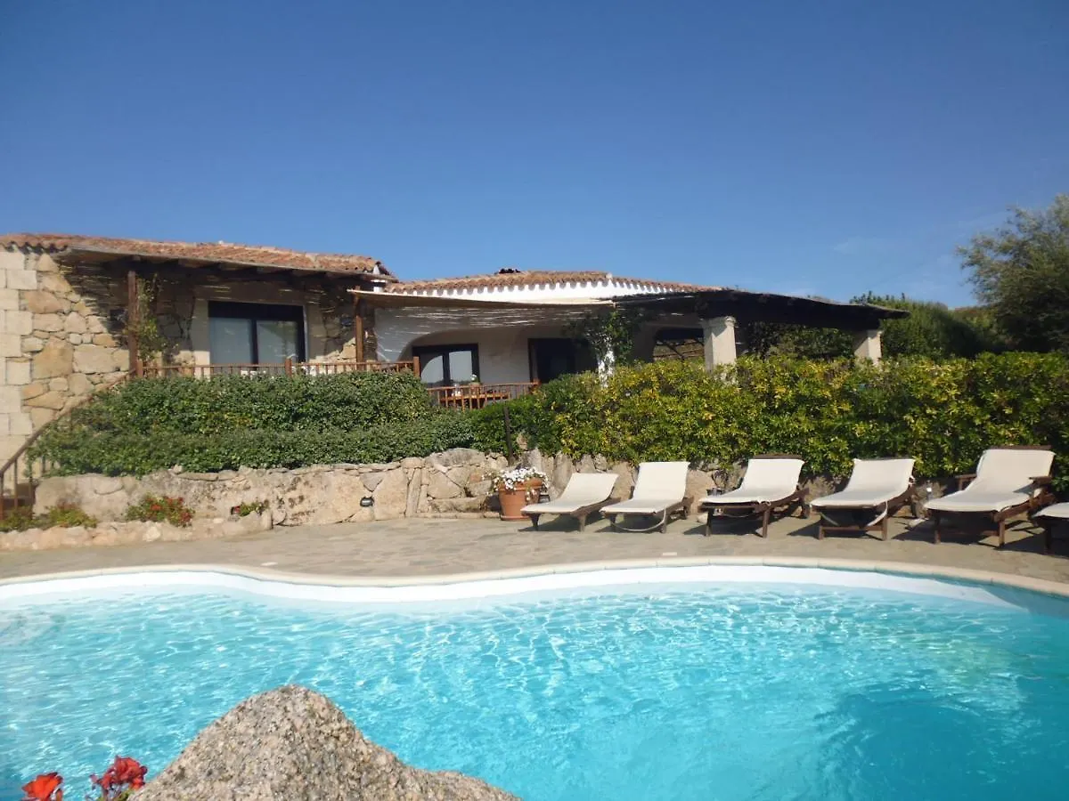 B&B Villa Aurora Arzachena Bed & Breakfast
