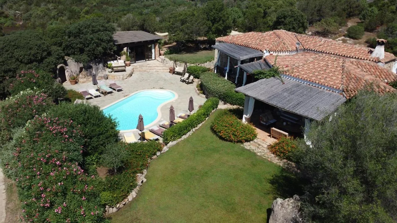 B&B Villa Aurora Arzachena Bed & Breakfast